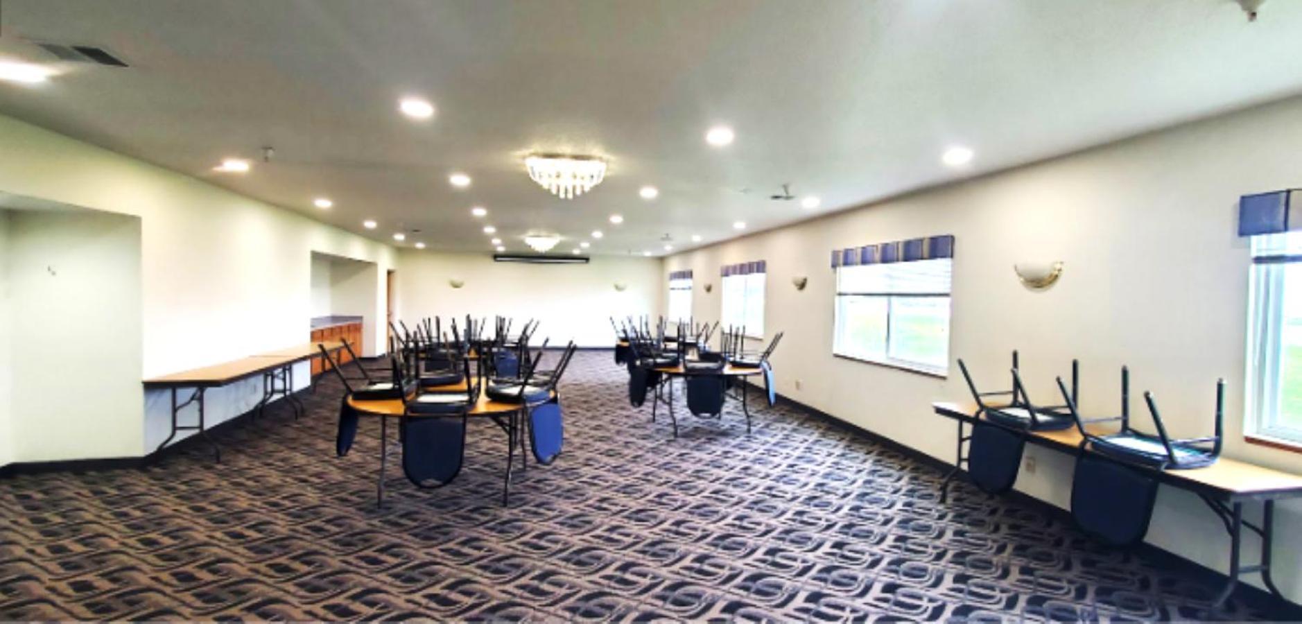 Quality Inn & Suites Eldridge Davenport North Exterior photo