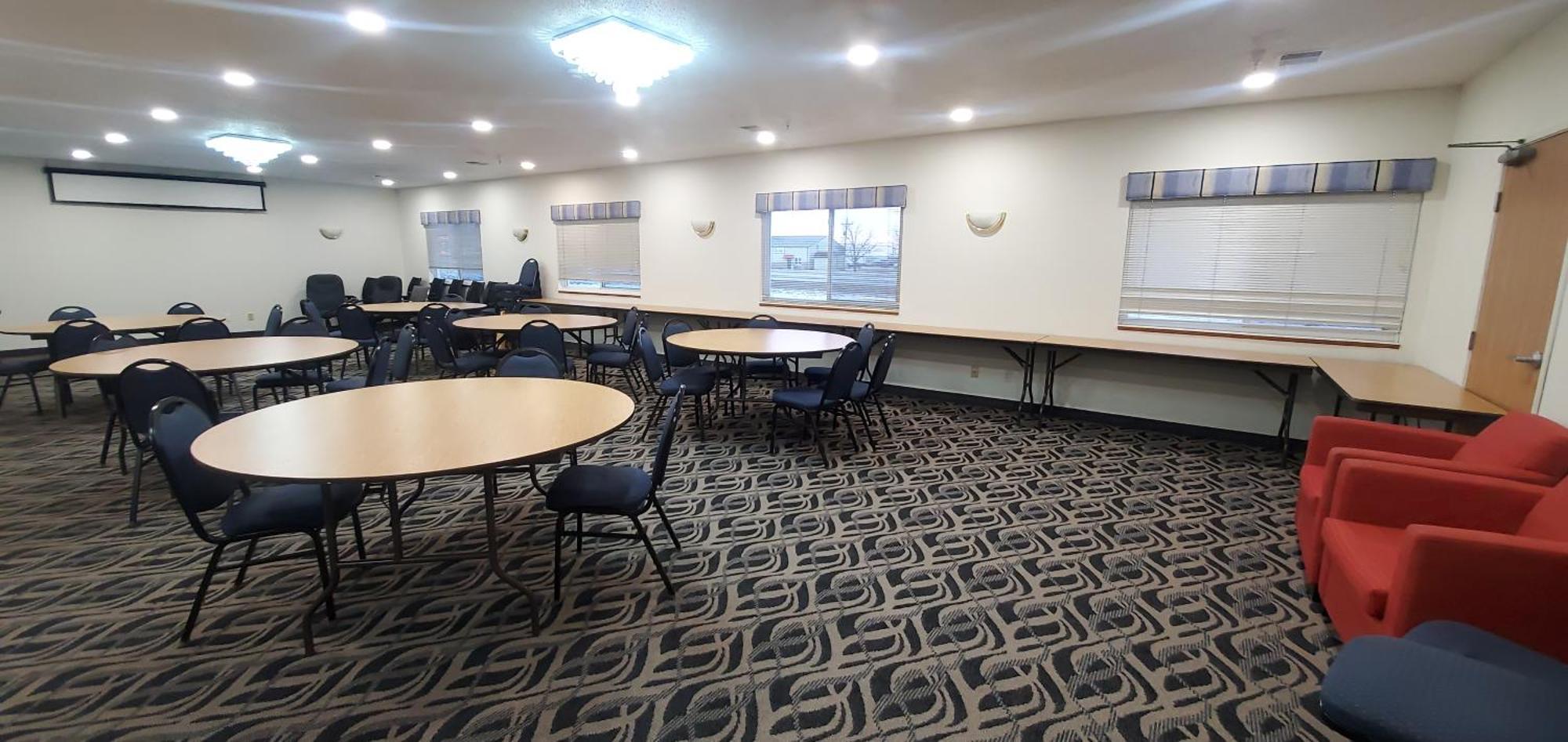 Quality Inn & Suites Eldridge Davenport North Exterior photo
